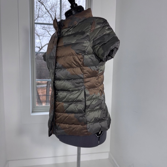 Short sleeved puffer Vest jacket khaki metallic - Picture 2 of 7